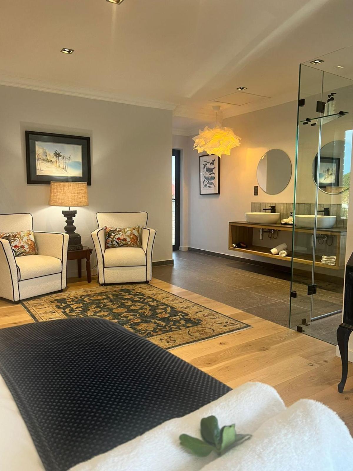 The Whale'S Tale Guesthouse 허머너스 외부 사진